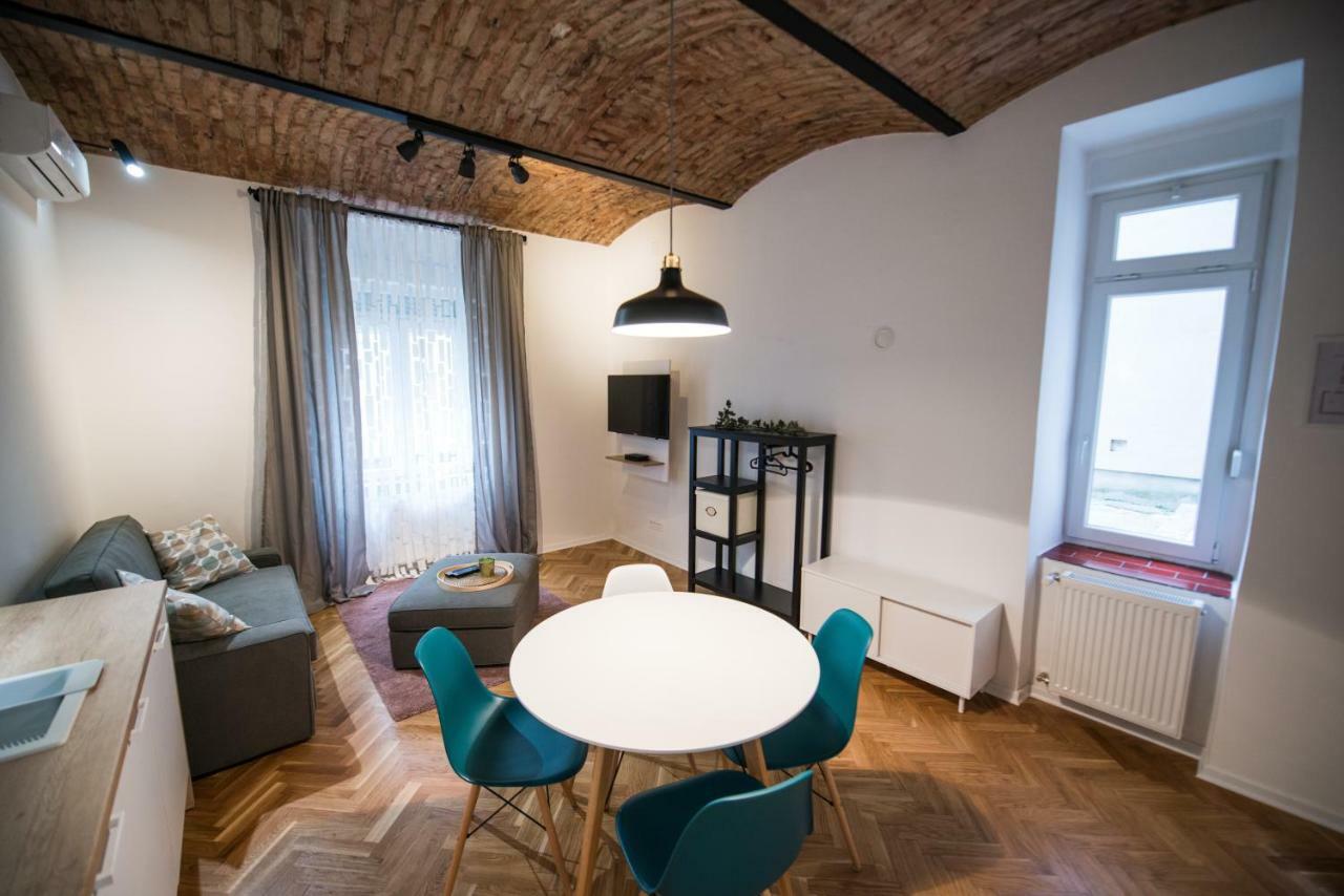 City Apartments Green Oasis Zagreb Bagian luar foto